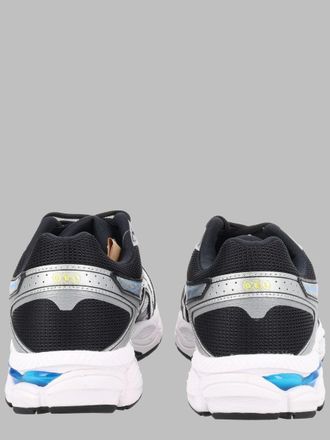 Asics Gel-Cumulus 16 Sneakers - White