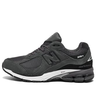 New Balance 2002R Magnet Black M2002RMT