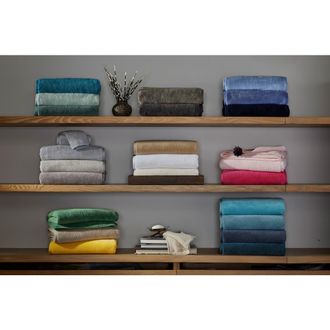 Matouk Milagro Tub Mat in Opal at Nordstrom
