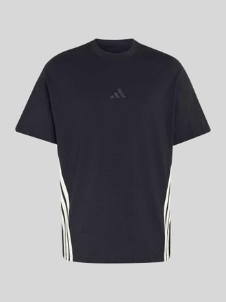 adidas Relaxed Fit T-Shirt aus reiner Baumwolle in Black, Gr&ouml;&szlig;e XXL