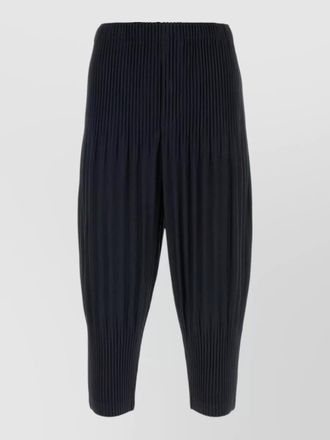 Homme Pliss&eacute; Issey Miyake cropped polyester shorts pleated design