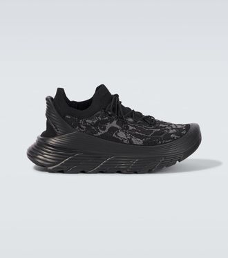 Hoka One One Restore Chukka sneakers