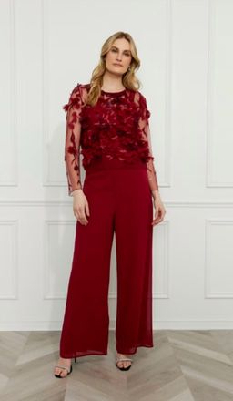 Frank Lyman Design Floral Embroidered Pullover Top