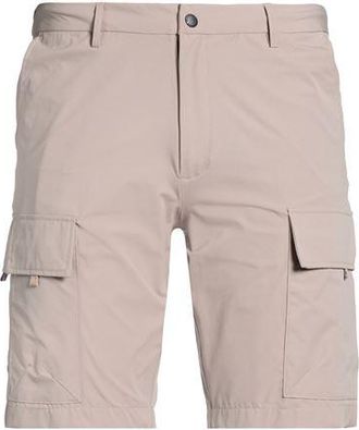 Freedomday HOSEN & R&Ouml;CKE - Shorts & Bermudashorts auf YOOX.COM