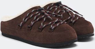 Prada Mules de ante con borrego