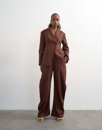 Topshop Pantaloni bombati da cerimonia in misto lino color cioccolato in coordinato-Marrone