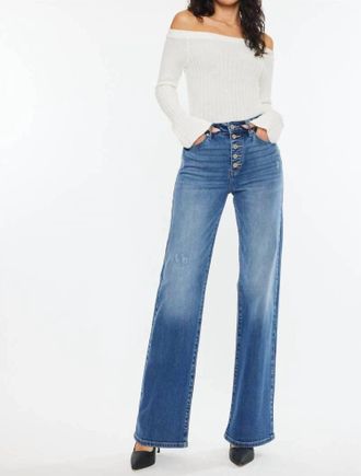 Kancan Ultra High Rise 90S Flare Jeans In Medium Wash