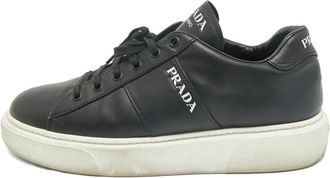 Prada Sneakers in pelle di vitello - Nero