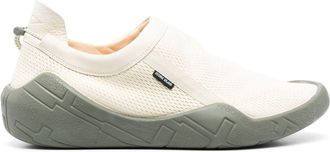 Stone Island logo-patch leather slip-on sneakers - men - Calf Leather/Calf Leather/Rubber - 45 - Neutrals