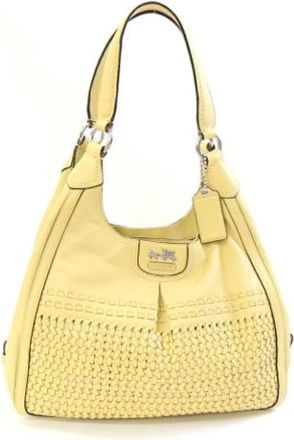 Coach Pre-owned Shoulder Bags, female, Yellow, Size: ONE SIZE Pre-owned Leather shoulder-bags