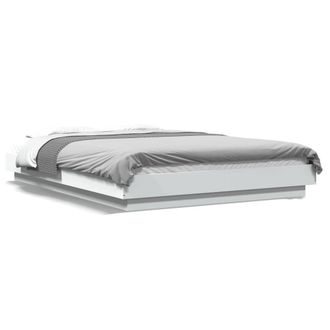 Berkfield Home Bed Frame without Mattress White 135x190 cm Double