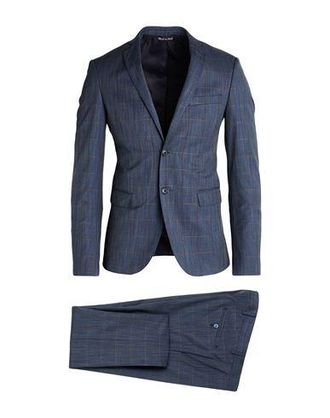 Alessandro Gilles Suits