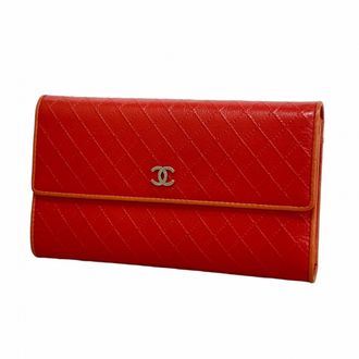 Chanel Red Color Grained Calfskin Long Wallet (Tri-Fold) (Pre-Owned)