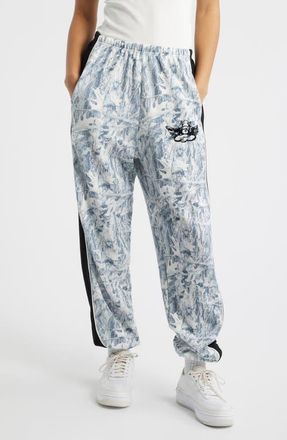 Boys Lie Snowed in Camo Thermal Sweatpants in Black And White at Nordstrom, Size X-Small