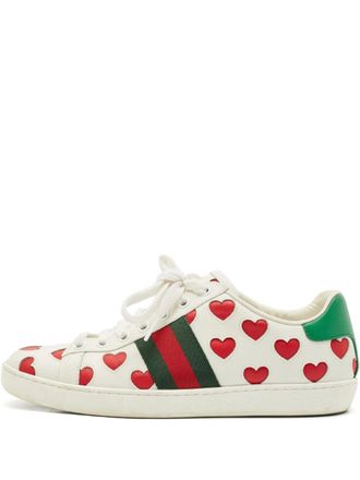 Gucci Sneakers met hartstrepen - Wit