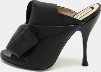 N&deg;21 N21 Black Leather Ronny Slide Sandals