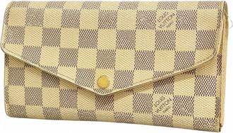 Louis Vuitton White Long Wallet (Bi-Fold) (Pre-Owned)