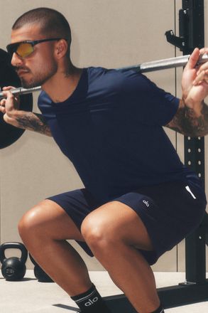 Alo | Idol Crewneck Short Sleeve Top in Navy, Size: Medium