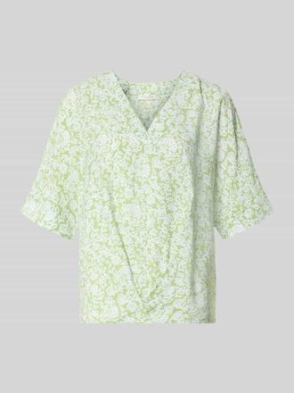 Christian Berg Regular Fit Bluse mit V-Ausschnitt und 1/2-Arm in Grass, Gr&ouml;&szlig;e 34