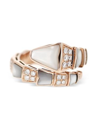 Bulgari Anello Serpenti Viper con diamanti e madreperla anni 2020 - Rosa