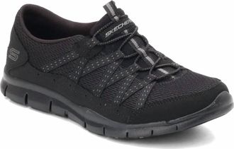Skechers Womens Gratis Strolling Sneaker In Black