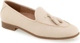 Aerosoles Wuster Kiltie Loafer in Stone Lizard Embossed Leather at Nordstrom, Size 9.5