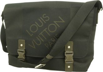 Louis Vuitton Noir Shoulder Bag (Pre-Owned)