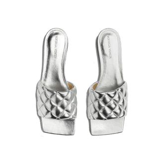 Bottega Veneta Quilted Calfskin Sandals - Silver