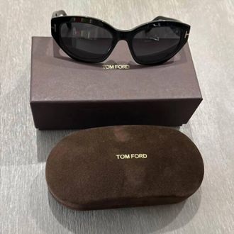 Tom Ford Womens Tf1086 01D Polarized Sunglasses In Black