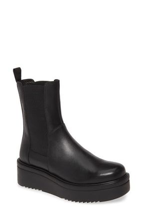 Vagabond Tara Chelsea Boot in Black Leather at Nordstrom, Size 10Us