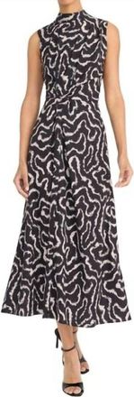 Maggy London Sleeveless Midi Dress In Black/tan