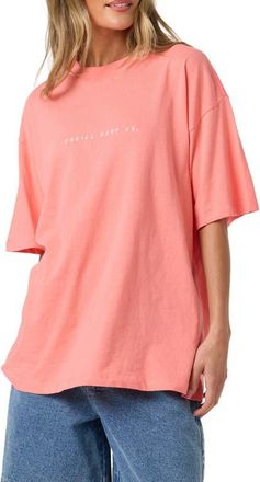 O'Neill Linear Scape Graphic Oversized T-Shirt in Georgia Peach at Nordstrom, Size X-Small