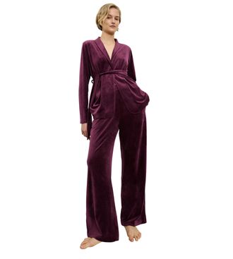 Triumph Homewearhose TRIUMPH Sensual Velour Wide Leg Trousers, Damen, Gr. 38, N-Gr, lila (deep burgundy), Samt, 95% Polyester, 5% Elasthan, unifarben, bequem 