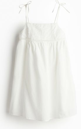 H&M Besticktes Kleid in A-Linie - White