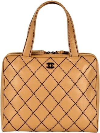 Chanel Pre-owned Handbags, female, Beige, Size: ONE SIZE Pre-owned Wild Stitch Tote