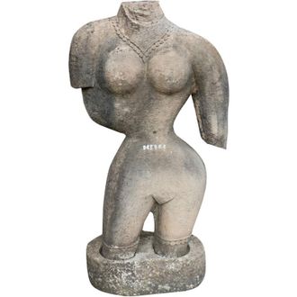 Biscottini International Biscottini - Estatua De Piedra De Un Cuerpo De Mujer