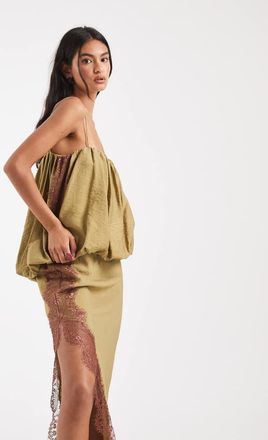 Asos Vestito midi kaki con applicazioni in pizzo e orlo a palloncino-Verde