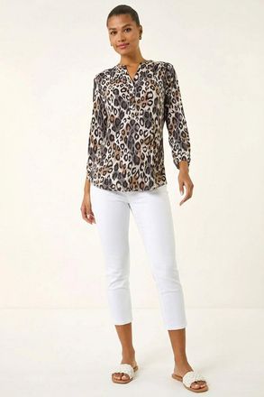 Roman Animal Print Stretch Blouse