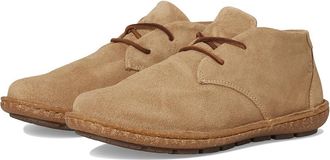 Born Nuala II Womens Flat Shoes Natural (Dijon) : 6.5 M (B), Suede