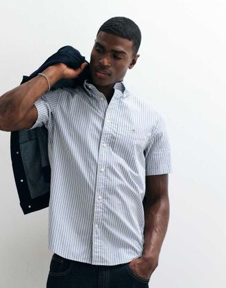 GANT Camicia a maniche corte vestibilit&agrave; classica in popeline color menta a righe-Verde