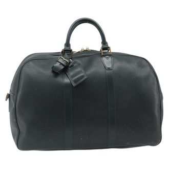 Louis Vuitton Kendall Taiga Leather Green Leather Handbag (Pre-Owned)