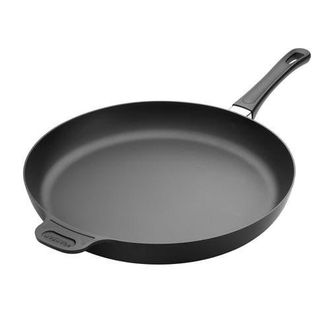 Scanpan Classic 14.25 Inch Fry Pan in Black at Nordstrom