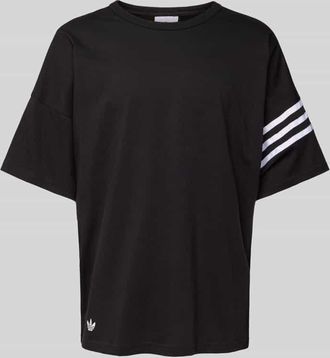 adidas Originals T-Shirt mit Label-Stitching in Black, Gr&ouml;&szlig;e M