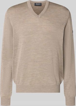 Maerz MAERZ Muenchen Strickpullover aus Schurwolle mit V-Ausschnitt in Beige, Gr&ouml;&szlig;e 48