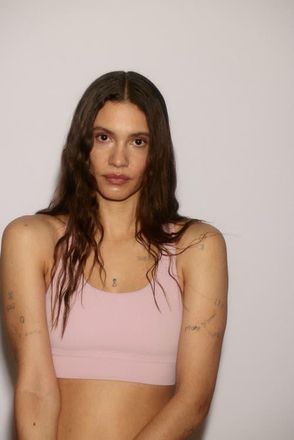 H&M Medium Support Sports Bra With Softmove in Mid Blush Pink at Nordstrom