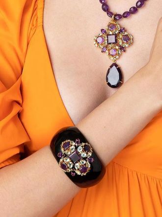 Bounkit amethyst quartz gold-tone cuff bracelet - women - Amethyst/Cow Horn/quartz/14kt Yellow Gold - One Size - Black