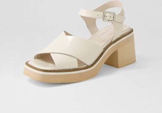 Django & Juliette Womens Jemi Leather Sandals In Vanilla