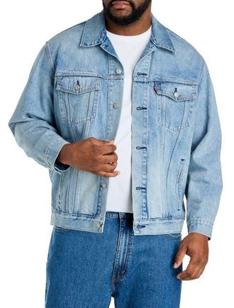 Levi's Big & Tall Trucker Jacket in Sun Serf Lightwash at Nordstrom, Size 4X Big