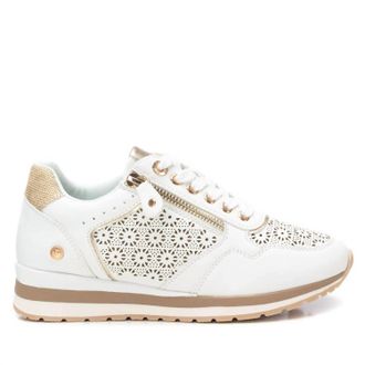 Xti Womens Casual Sneakers In White