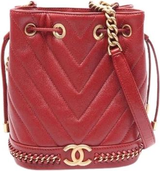 Chanel Pre-owned Bolso Cubo con Piel con Detalle Chevron V - Pre-owned - Mujer - Rojo - ONE SIZE